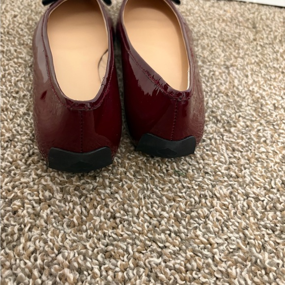 Kate Spade Patent Leather Ballet Burgandy with a Black Bow - Picture 3 of 9